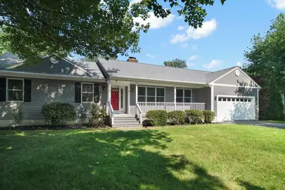 Image de Near Newport, Beaches & Golf: Spacious Getaway