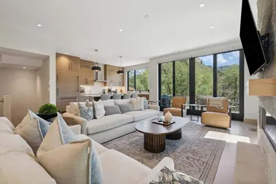 Image de One Riverfront Townhome 07