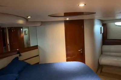 Image de 3 luxury bedrooms with 2 bathrooms with shower included, good location.