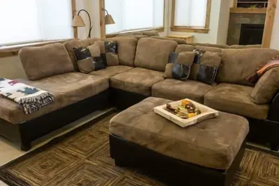 Image de 3br Condo | Ski-in/Ski-out + Spacious Living Area