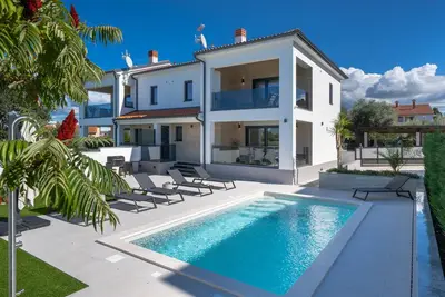 Image de Superbe maison à Stinjan avec WiFi