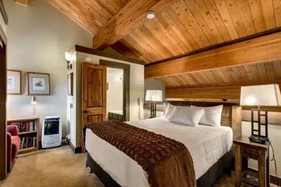 Image de Spacious 1br Loft with a Cozy Living Area