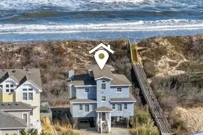 Image de 1817 - Wild Hearts on-the-Sea, Spacious Oceanfront 6-Bedroom Retreat in Corolla, Nc