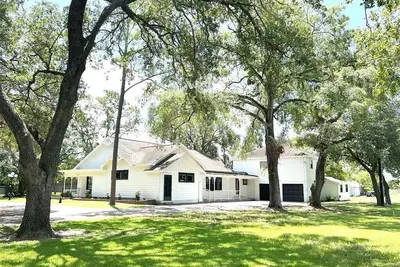 Image de Charming 3-bedroom house in serene El Campo with Ac