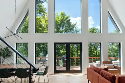 Image de Modern A-Frame near many wineries and activities: fire pit, King beds, & more!