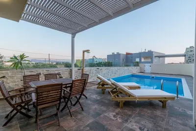 Image de Elmara Luxury Villa 1 Next to the Beach