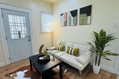 Image de Beautiful 2-Br 1 Ba house near Lake Merritt and downtown