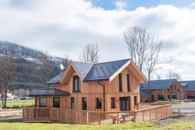 Image de Joli chalet avec terrasse