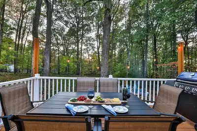 Image de Firepit•Bbq•Hot Tub•King•Full Kitchen•SmartTV•Pets