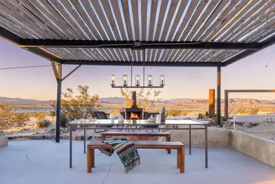 Image de BullionMTN Sunsets Stars 10 Acres Hot Tub.
