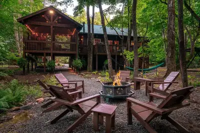 Image de Olivers Hideaway | on Fightingtown Creek