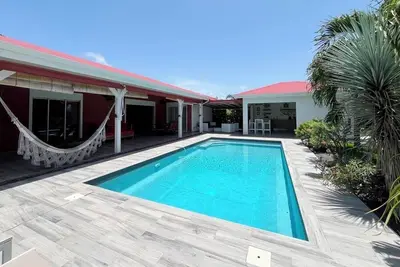 Image de Villa à Saint François G043b - 4 chambres piscine