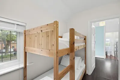 Image de Pebble Corner with Free Parking | By My Getaways