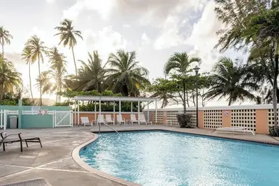 Image de #17 Beachfront 3br, 2ba Apt @ Isabela Beach Court