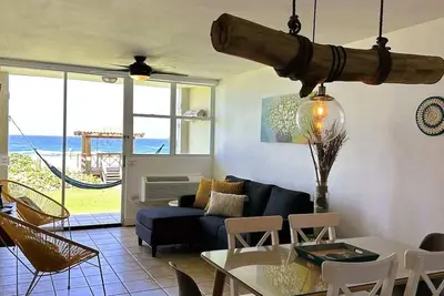 Image de #12 First floor 2br, 2ba Beachfront Apt @ Jobos
