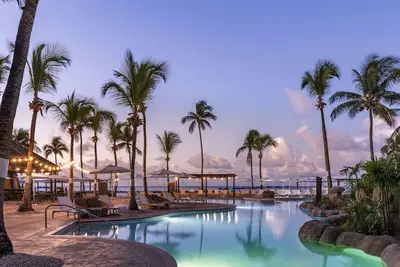 Image de Beachfront Bliss: 3 Oceanview Suites w\/ Access to Two Pools & Relaxing Spa