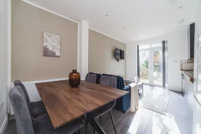 Image de 2 Bed Flat in Cricklewood