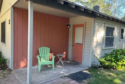 Image de Sleeping Bear Riverside Cabins - Cabin #2
