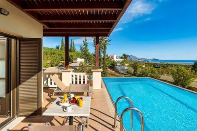 Image de Villa Athina - Deux Chambres Villa, Couchages 6