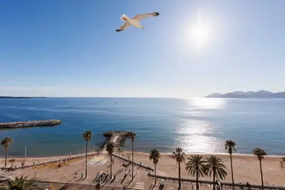 Image de Vista-2806-Magnifique studio avec vue imprenable