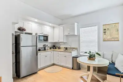 Image de Quiet, gated, updated Apt next to Uc Davis Medical Center