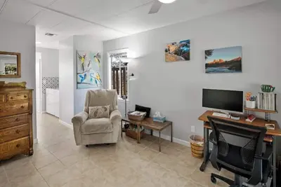 Image de The Tourist & Hiking Spot! \n\n