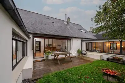 Image de Maison de vacances 'Maison Chaleureuse - La Cayola' avec jardin privé, poele à bois et Wi-Fi
