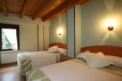 Image de Maison de campagne \"La Reserva\" avec vue sur les montagnes, jardin privé et Wi-Fi