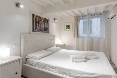 Image de Appartement 'Un Bacio A Firenze' avec Wi-Fi et climatisation