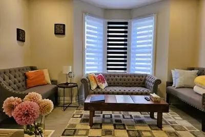 Image de Charming 2-bedroom house for family in phenomenal Niagara Falls