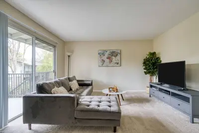 Image de Exceptional Mountain View 2br w/ Gym & Pool, nr Museums, by Blueground