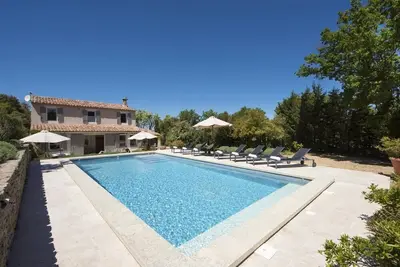 Image de Villa exclusive avec vue imprenable sur le Luberon