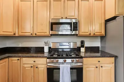 Image de Classic & Beautiful|Dt Durham|3 Bed|2. 5 Ba|Pets Ok