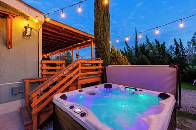 Image de 30+ Night Stay! Heart of Temecula - Close To Wineries W/Spa!