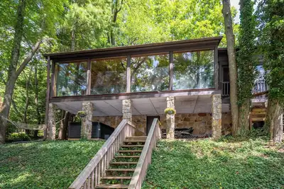 Image de New! Off The Hook: Lakefront, Hot Tub, Fire Pit, Dock!