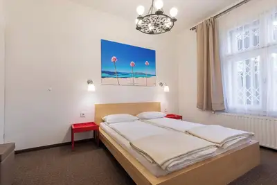 Comfortable 2-bedroom apartment in Zagreb city with Ac, WiFi
