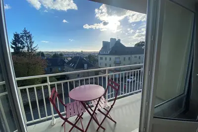Image de «Bellevue» - 35 m2 - parking - 10 min centre-ville - Normandie - Saint Lô