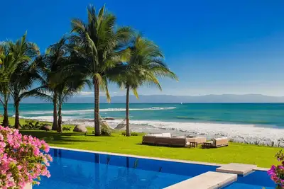 Image de Beachfront Punta Mita house - Special Deal 15% Off any date at Tripintravel