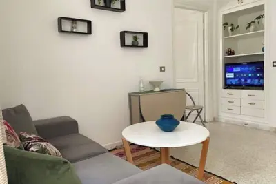 Image de Pleasant apartment in a quiet area in Ennasr\n\n