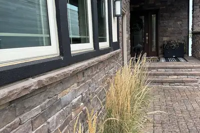 Image de Spacious 3-bedroom lake front house in Okoboji