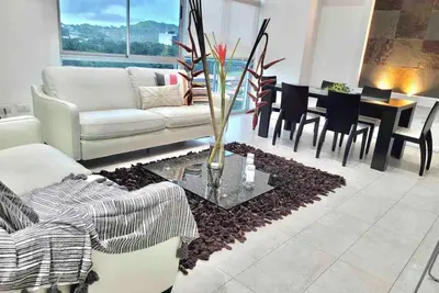 Image de Exclusive Penthouse in an excellent location, close to Starbucks and MultiPlaza.