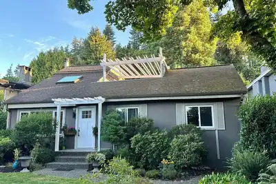 Image de Sequoia House Capilano Cypress Mountain near Downtown located - North Vancouver