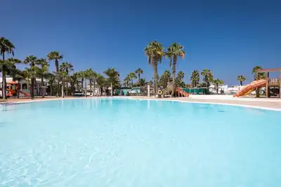 Image de Home2Book Modern Stay at Oasis Duna, Corralejo