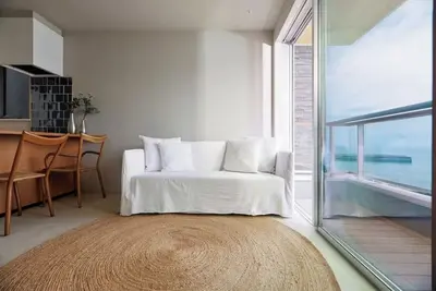 Image de Oceanfront Rooftop Jacuzzi Standard 2 people - Oceanfront Room only / Yokosuka Kanagawa