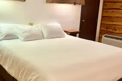 Image de Every Room with a Beautiful View of The Wisconsin River *