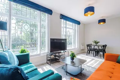 Image de 1 Bold St - Lovely 2 Bed Flat in Central Southport