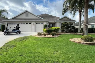 Image de Luxurious Sanibel Village Rental with Golf Cart Adventure Awaits!