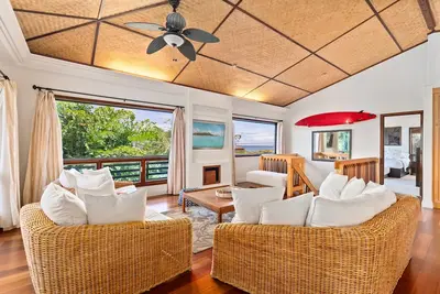 Image de Kealoha Tropical Beach Villa: North Shore Surf Spot Retreat w/ Hot Tub & Views