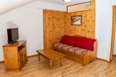 Image de À 40m des pistes de ski, 2ème étage, vue pistes de ski, remise en forme, piscine, sauna, balcon