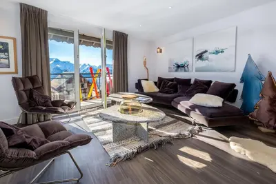 Image de Triplex By Popalp, avec vue sur les montagnes, au coeur de l'Alpe d'Huez